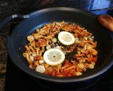 Foto del paso 6 de la receta: Caballa con setas al limón