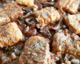 Foto del paso 13 de la receta: Merluza rebozada con fessolets y rovellons a la sobrasada