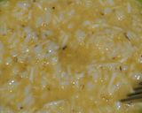 Foto langkah ke 1 dari resep Omelet Nasi Keju ala Mella Soeboeh.