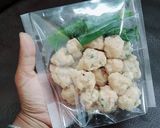 Foto langkah ke 3 dari resep Baso udang h0meMade😍.