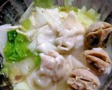 Foto langkah ke 5 dari resep Wonton Soup and Meatball.