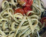 รูปขั้นตอนการทำที่ 3 ของ เฟตตูชินี่ซอสเพสโต้จากผักวอร์เตอร์เครส🥬🍄🍅🍝