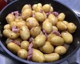 Une image de l'étape 9 de Pommes grenailles au lardons et marinade au vin rouge.