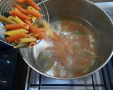 Foto del paso 4 de la receta: Mostacholes multicolor con espárragos