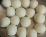 A picture of step 6 of Suji bombs.