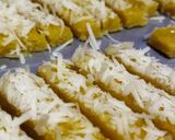 Foto langkah ke 5 dari resep Kaastengel Cheese stick (cheddar).
