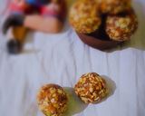 A picture of step 4 of Peanut ladoo.