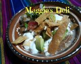 Foto del paso 9 de la receta: Crema de frijol con chicharrón