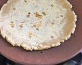 બિસ્કિટ ભાખરી (Biscuit Bhakhri Recipe In Gujarati) રેસીપી સ્ટેપ2ફોટો