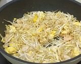 Foto langkah ke 5 dari resep Kwetiau Goreng.