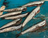 A picture of step 1 of Marinated anchovies.