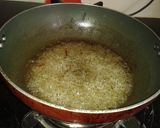 A picture of step 4 of Mawa ke shahi malpua.
