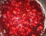 Foto langkah ke 3 dari resep Korean strawberry milk.