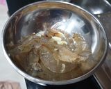 Hình bước làm 1 của món Canh tôm nấm đậu hũ