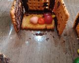A picture of step 3 of Edible biscuits candy box.