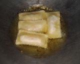Foto langkah ke 6 dari resep Roti Goreng Mayo.