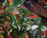Foto langkah ke 3 dari resep Tumis Pakis Kecombrang with Pete.