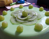 Foto del paso 4 de la receta: Gelatina de limón y uva verde