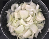 Foto del paso 1 de la receta: Sopa rápida de cebolla
