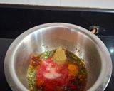 A picture of step 2 of Lasooni Fenugreek.