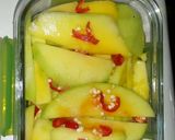 Foto langkah ke 1 dari resep Manisan mangga pedes manis.