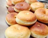 Foto langkah ke 9 dari resep Donat Ragi (tanpa BI, BP, SP, dsb).