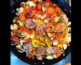 Une image de l'étape 3 de Sauté d agneau aux petits légumes.