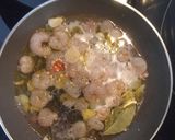 Foto del paso 1 de la receta Gambas al pil pil