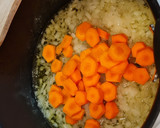 Foto del paso 2 de la receta: Guiso de patatas, pollo y verduras