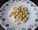 A picture of step 3 of Kaju milk peda.