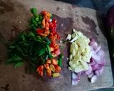 Foto langkah ke 1 dari resep Oseng-Oseng Terong Pedas.
