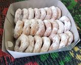 Foto langkah ke 6 dari resep Donat Kampung Gula Putih Ekonomis.