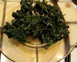 Foto del passaggio 1 della ricetta Spaghetti con Biete Spinaci Panna e Parmigiano