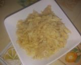 Káposztás "csík", házi gyúrt tésztával 😉 recept fázis 6 fotója