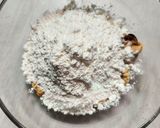 A picture of step 1 of Crispy Mussel Pancake (Hoy Tod).