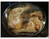 รูปขั้นตอนการทำที่ 3 ของ Fhilipino Chicken Adobo ไก่อบสไตล์ฟิลิปปินส์