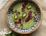 Foto del paso 1 de la receta: Smoothie bowl verde de plátano, espinaca y coco