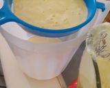 Foto del paso 2 de la receta: Agua de piña con un toque de limón y apio