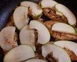 Camembert-es-almás-diós pirított csirkemell recept fázis 1 fotója