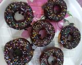 A picture of step 7 of Donuts.