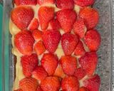 A picture of step 7 of Chocolate Cake with Sweetened Condensed Milk Cream and Strawberries.