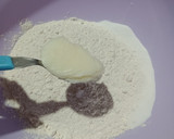 Foto del paso 2 de la receta: Tortas fritas 😋⛈️🧉