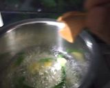 A picture of step 1 of Lemongrass Tea.