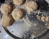 A picture of step 6 of Chatpata naan with aloo tikki wrap.