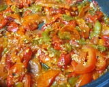 Foto del paso 3 de la receta: Ensalada de pimiento asado marroquí en plato combinado