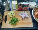 A picture of step 1 of Mumbai style Pav bhaji.