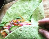 A picture of step 4 of Crispy Chicken & Salad Wraps.