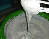 Foto langkah ke 3 dari resep Bolu kukus air kelapa muda.