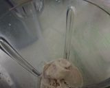 Foto langkah ke 1 dari resep Chocolate Milkshake.