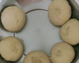 A picture of step 2 of Stuffed Paratha.